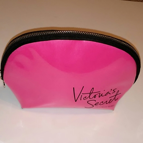 Victoria's Secret Handbags - VICTORIA'S SECRET  Makeup Bag